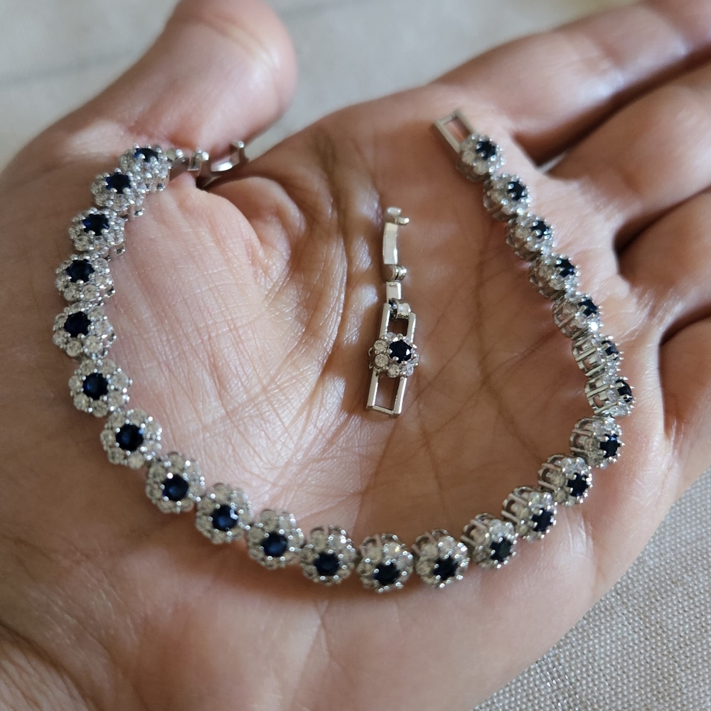 New 925 Silver Round Cut Blue Sapphire Diamond Flower Bracelet with Extender